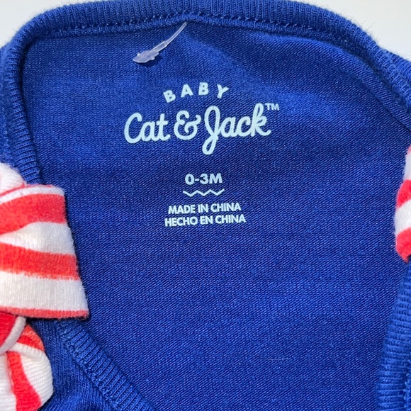 🛍 PRETTY LITTLE GIRLS OUTFIT SIZE 0-3 MONTHS 🛍 - Picture 2 of 4